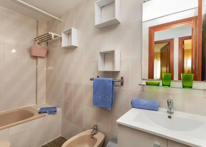 Apartment Cala Dorada By Interhome