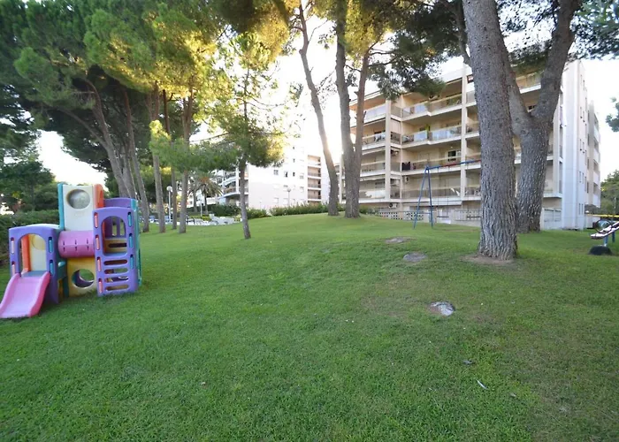 Apartamento Cala Dorada-2 By Interhome