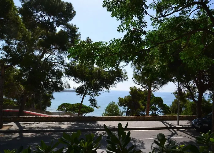 Apartamento Cala Dorada-2 By Interhome