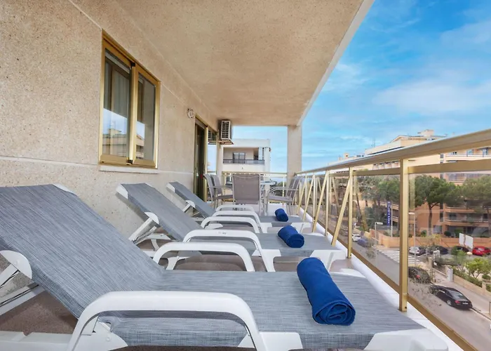 Apartamento Cala Dorada-2 By Interhome *